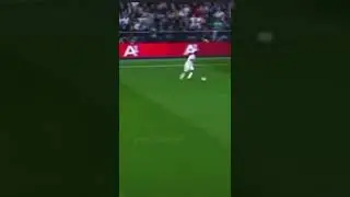 Marcelo dribbles Messi. #shorts