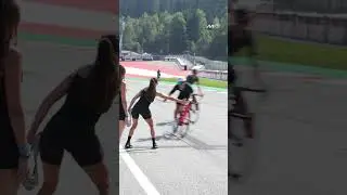 Give me 🖐️, Gemma! | 2025 Austrian GP