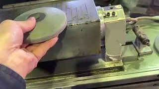 （株）ベルズ　成形研削盤　三井ハイテック　MSG- 200M　1985年製
