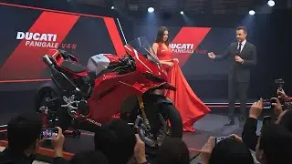 2026 NEW DUCATI PANIGALE V4 R FEATURES AND BENEFITS