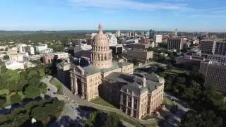 AUSTIN TEXAS CAPITOL 4K DRONE