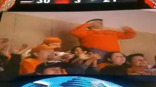Flyers dancing guy