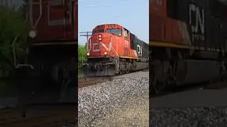 SD75I HORN SHOW
