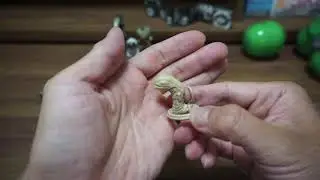 Unboxing Takara Tomy A.R.T.S. Aliens capsule toy set Gachapon