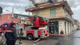Lo spaventoso incendio di Riposto