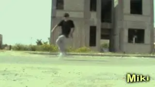 Miki - Cripwalkin'