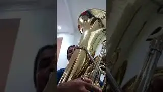 Ir Josadac Tocando Hino Ccb com sua Tuba wntu1 weingril & Nirschl 5/4 4 pistos