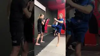 Силовая работа на ноги - кикбоксинг #бочагова #mma #спортдети #спорт #sports #кикикбоксинг