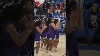 Good Middle School Cheer Battle!
