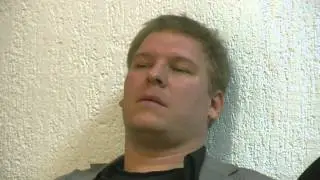 MALI ČOVJEK ŽELI PREKO CRTE - MONTAЖ$TROJ