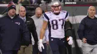 Rob Gronkowski will undergo back surgery