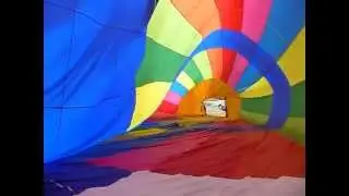 Planete Balloon makes you travel Worldwide with colors....