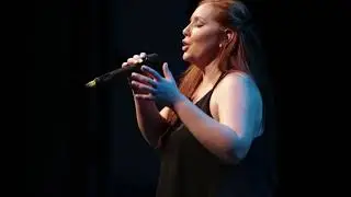 Balada para un loco por Niza Milessi con orquesta Destaoriya