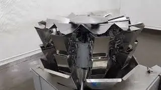 E330031 - Hayssen Logic 35 Print Registered Film Vertical Form Fill and Seal System with 10-Head CCW
