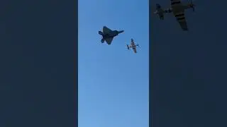 F-22 and P-51 at NY Airshow 2025