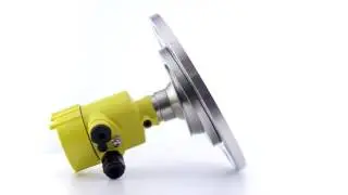 Dust and buildup on the antenna? No problem! | Radar level measurement