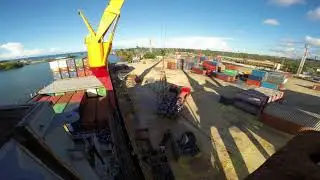 m/v Hollandia Moa cargo ops
