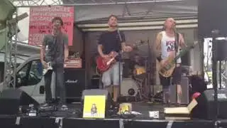 Denkzettel - Kein Bock auf Nazis (live @Venloerstrassenfest 11.08.2019) | Antifa Punks