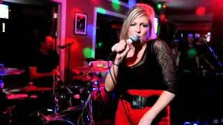 The Benderz w/ Ashley Vitale performing Rihanna - S&M