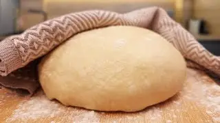 Aluat Dospit, Pufos și Simplu de Preparat pe Bază de Sm&acirc;nt&acirc;nă, potrivit pentru orice Coptură