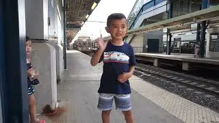 MBTA Train Kids RT128 Station Inbound Arriving