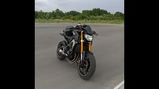 MT-09 knee down practice pt.1