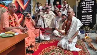 Niranjana Swami -- Initiation ceremony -- Kishinev, July 18, 2014