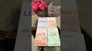 New spicy book series on deck for summer #houstoninfluencer #lachiccouture #BookLover #summerreads