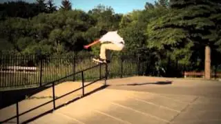 STORE WARS 2012 - SWITCH SKATE & SNOW'S ENTRY