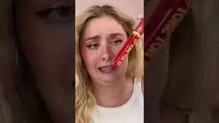 Paula probiert&rsquo;s - Paula vs. Lippen&ouml;l 😂🔥 w&uuml;rdet ihr das testen?