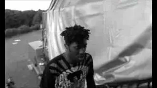 NME Video: Bloc Party -Walk On