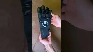 UHLSPORT SPEED CONTACT BLACK ABSOLUTGRIP HN #football #goalkeepertraining #asmr #shorts