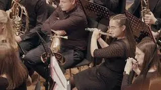 Between Two Worlds - Otto M. Schwarz (*1967) - Bläserphilharmonie Burgenland