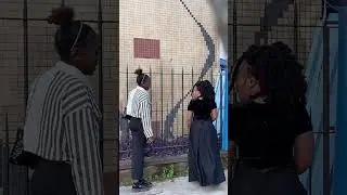Watu wavae vizuri ala!