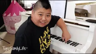 PLAYING PIANO MARVEL STUDIOS INFINITY SAGA