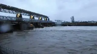 Hochwasser am Stauwehr M&auml;rkt