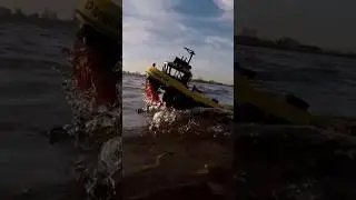 Sleepboot door weer en wind