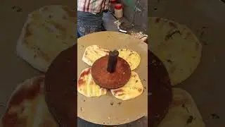 The king of taste N flavour mRathiya chole kulche n rajma chawal only rs 30per plate 😍