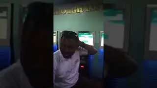 Emile Parfait SIMB ach&egrave;te ses Simbtcoins (JMTV+)