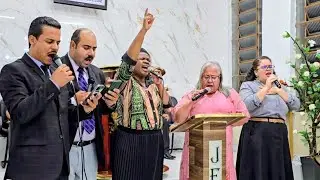 Na unção de Deus - O crente cheio da unção, manda glória pra cima e recebe poder 