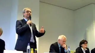 Beigeordneter Helmut Dedy auf der 7. Konferenz der Ratsmitglieder im St&auml;dtetag NRW