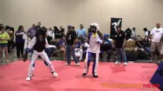 Nicole Provias vs Jessie Lawless at US Capitol Classics 2011