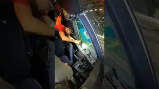 Replacement of sliding window on Airbus A320