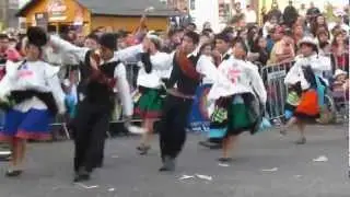Peruvian School Dance Competition In Chimbote / Concurso Escolar De Danzas En Chimbote