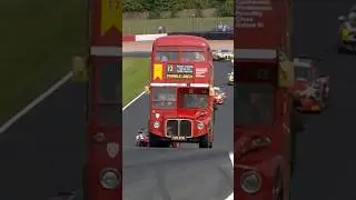 A BUS as a safety car? 🤯