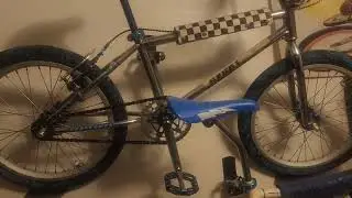 1987 Sekai Spitfire Turbo retro-mod