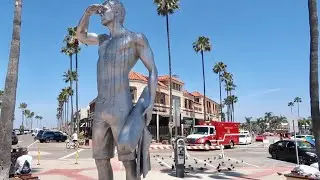 Bicycle Tour of Closed Orange County California Beaches - Newport Pirate House / Eating A Dole Whip