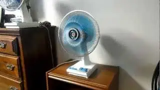 1970's KDK 12'' Table Fan w/ Blue Blades