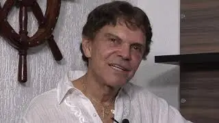 CYRO AGUIAR - o cantor que virou dono da R[adio