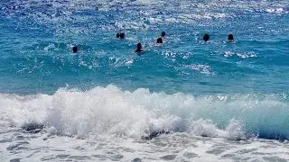 American Water Polo Team Trains at Sea Amid Waves and Wind